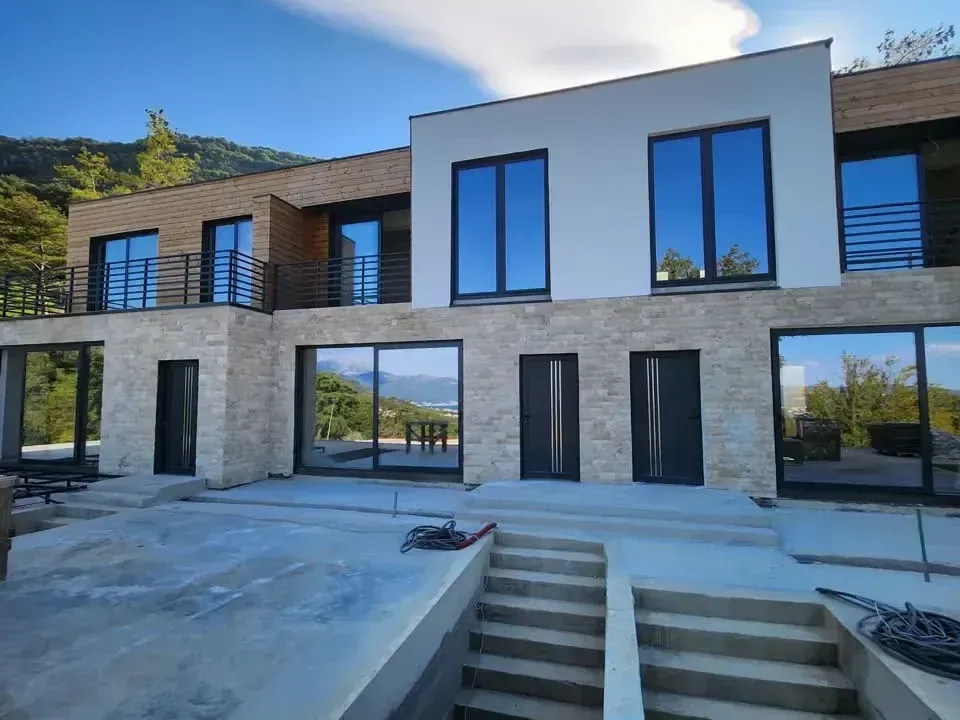 Prodaja, kuća, 113m², Tivat, Crna Gora