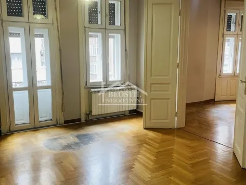 Izdavanje, četvorosoban stan, 135m², Skadarlija, Beograd - image 3