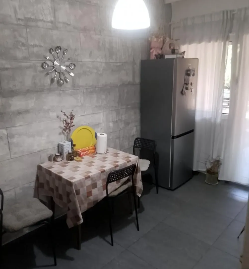 Izdavanje, trosoban stan, 77m², Južni Bulevar, Vračar Sve Podlokacije