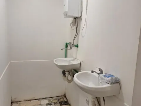 Sale, office space, 108m², Bezanijska Kosa 1, Bežanijska Kosa Sve Podlokacije - image 7