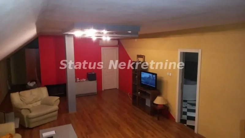 Prodaja, kuća, 250m², Sremski Karlovci, Novi Sad