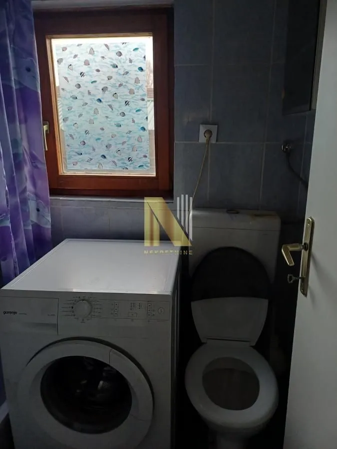 Prodaja, garsonjera, 21m², Salajka, Novi Sad Sve Podlokacije