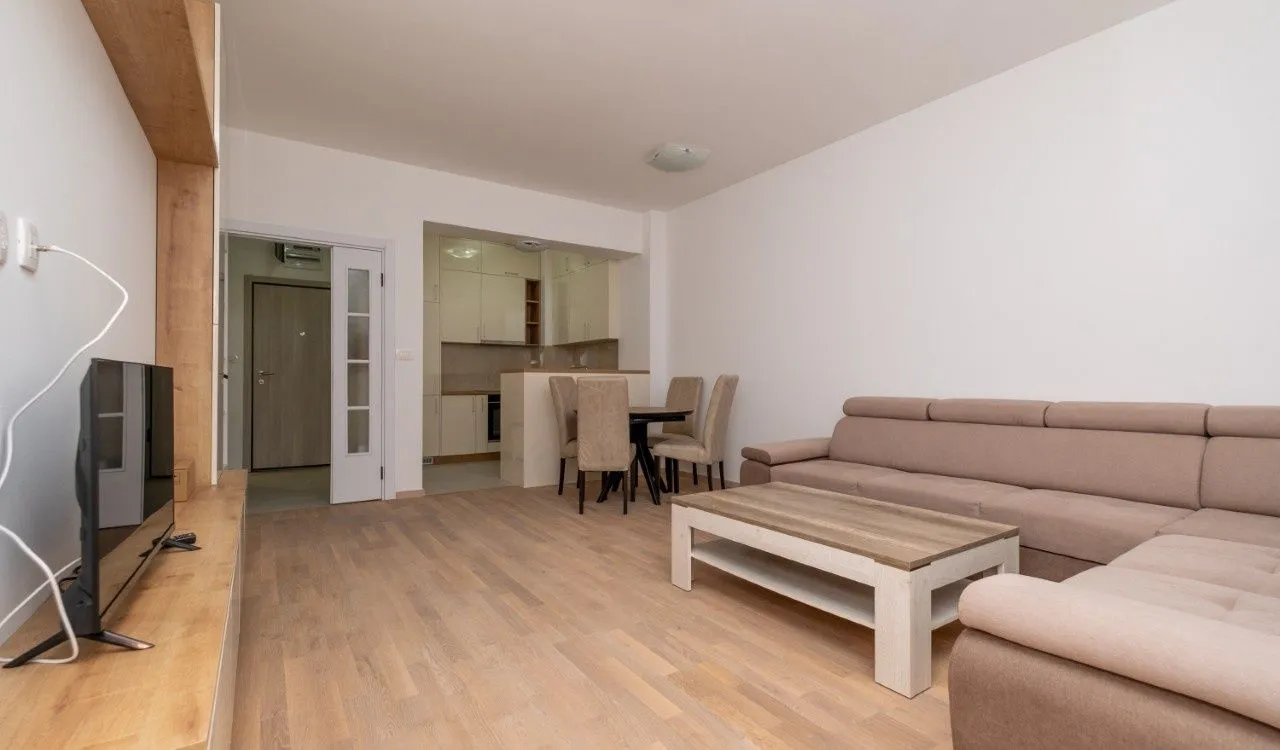Rent, two bedroom apartment, 68m², Momišići, Podgorica