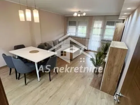 Rent, four bedroom apartment, 75m², Novi Beograd Blok 38, Novi Beograd Sve Podlokacije - image 3