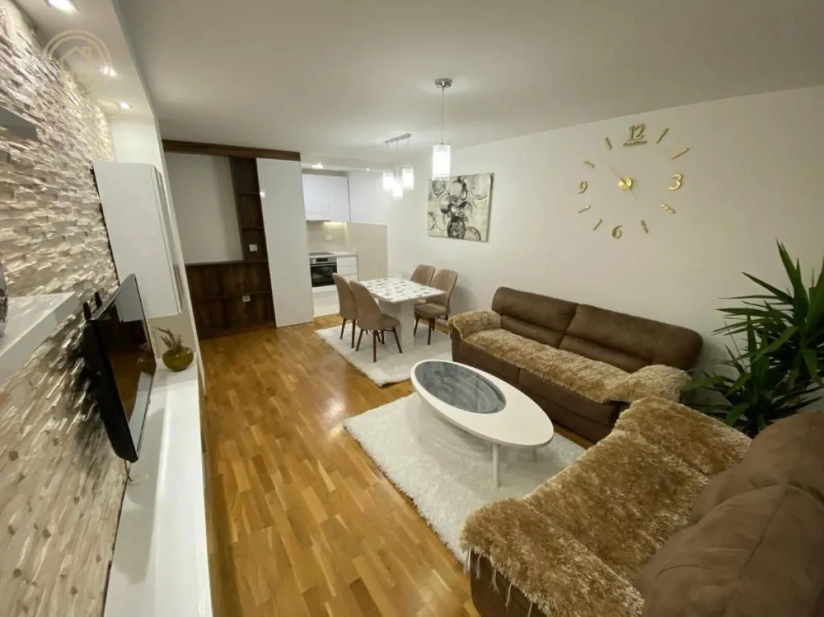 Rent, two bedroom apartment, 66m², Crveni Krst, Niš