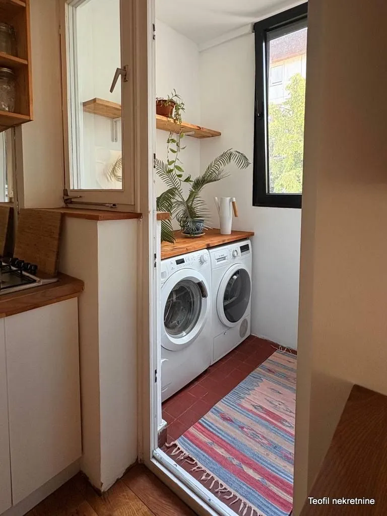 Rent, two bedroom apartment, 70m², Stari Grad, Beograd