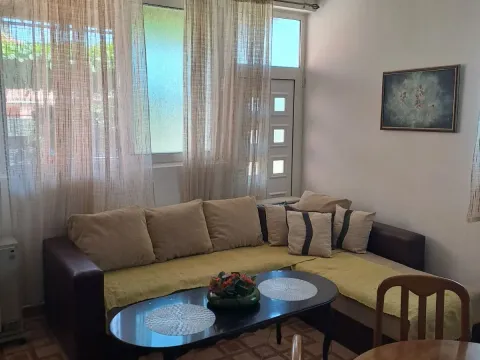 Rent, one bedroom apartment, 40m², Masline, Podgorica - image 3