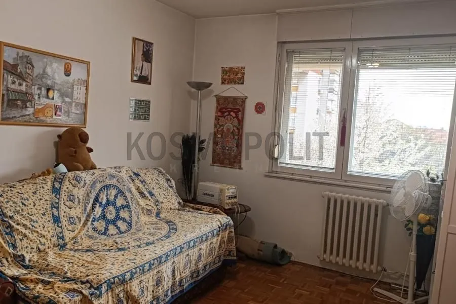 Sale, four bedroom apartment, 101m², Žarkovo, Beograd