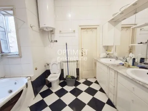 Prodaja, stan, 130m², Stari Grad, Beograd - image 11