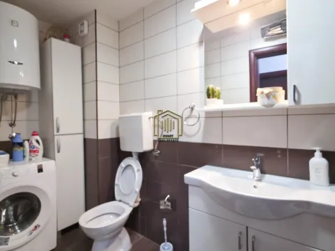 Prodaja, jednosoban stan, 47m², Podgorica, Crna Gora - image 9