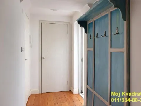 Prodaja, trosoban stan, 86m², Kalenić Pijaca, Vračar Sve Podlokacije - image 11