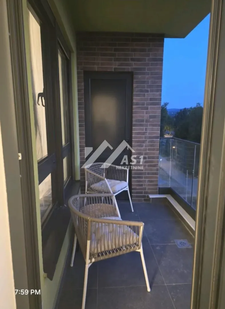 Izdavanje, dvosoban stan, 47m², Liman 4, Novi Sad Sve Podlokacije