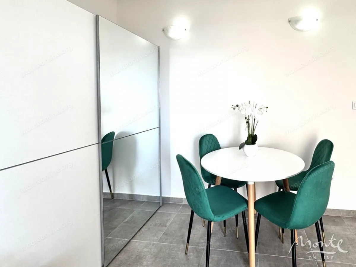 Prodaja, garsonjera, 34m², Igalo, Herceg Novi