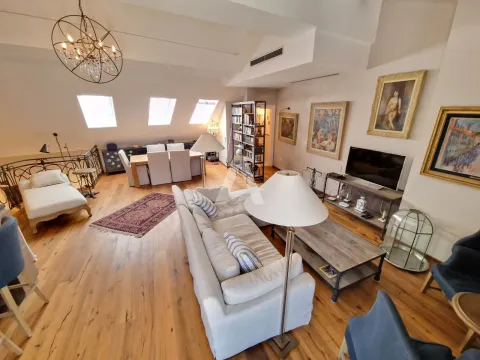 Sale, three bedroom apartment, 192m², Stari Grad, Budva - image 3