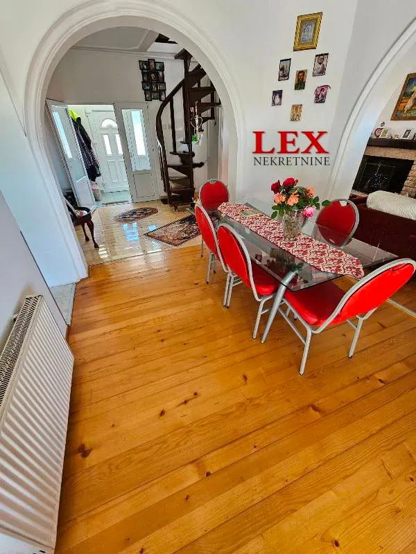 Prodaja, kuća, 103m², Barajevo (mesto), Barajevo