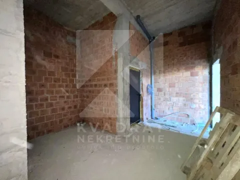 Prodaja, poslovni prostor, 44m², Zagorič, Podgorica - image 8