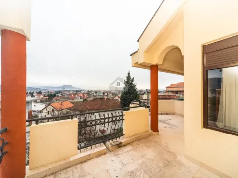 Rent, house, 380m², Gorica C, Podgorica - image 29