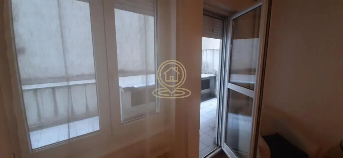 Rent, one bedroom apartment, 30m², Stari Grad, Beograd