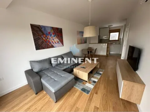 Rent, two bedroom apartment, 47m², Zemun Centar, Zemun Sve Podlokacije - image 1