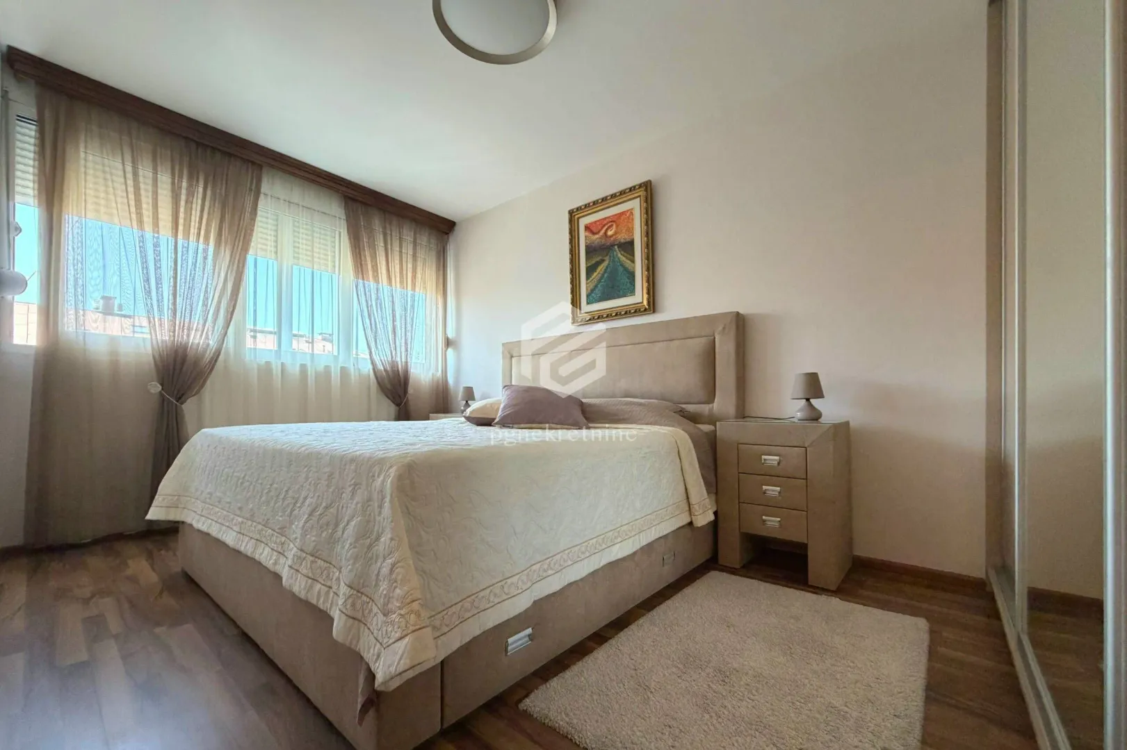 Izdavanje, dvosoban stan, 74m², Preko Morače, Podgorica