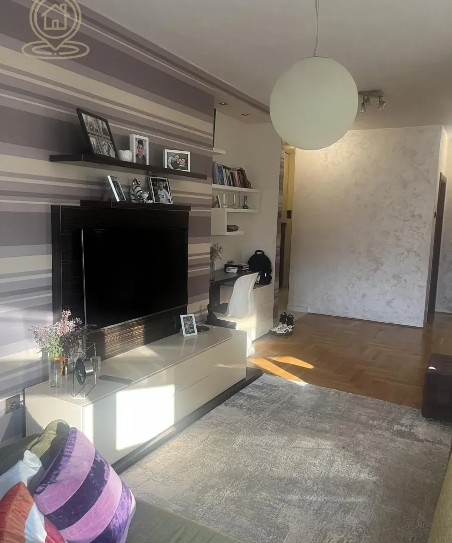 Prodaja, trosoban stan, 67m², Grbavica, Novi Sad Sve Podlokacije