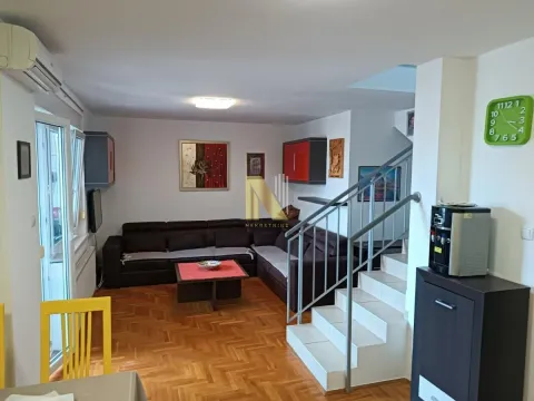 Prodaja, trosoban stan, 90m², Nova Detelinara, Novi Sad Sve Podlokacije