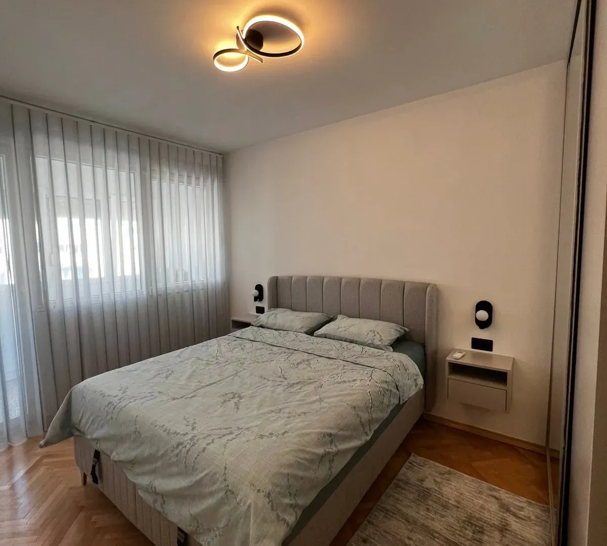 Izdavanje, trosoban stan, 103m², Preko Morače, Podgorica