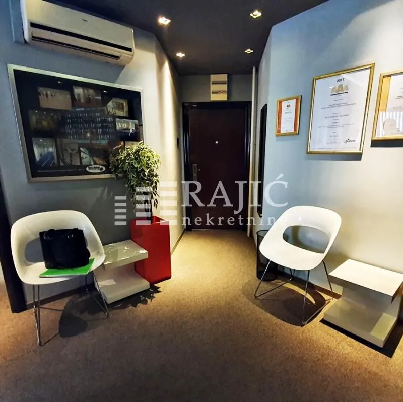 Rent, office space, 110m², Novi Beograd Blok 29, Novi Beograd Sve Podlokacije