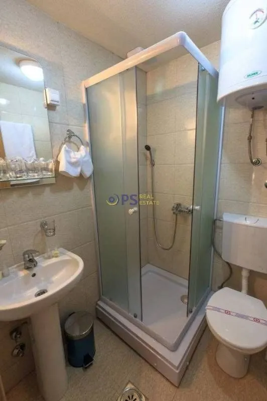 Sale, house, 378m², Bar, Crna Gora