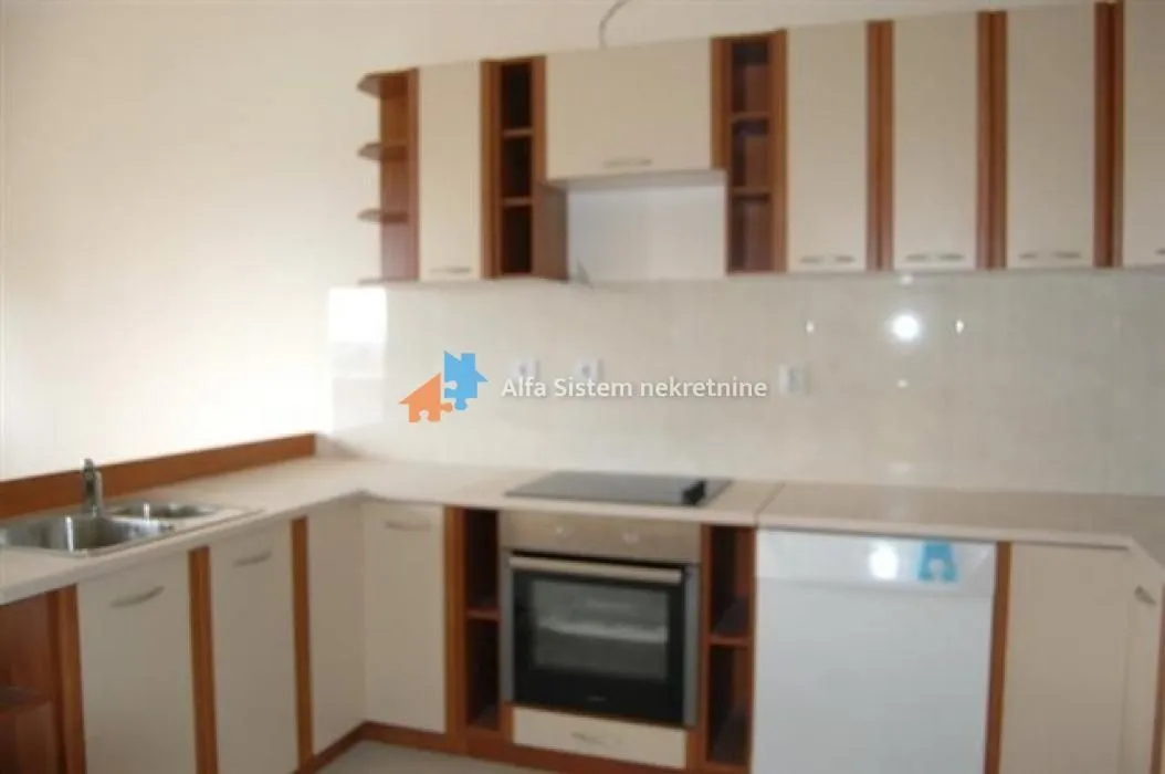 Izdavanje, stan, 300m², Savski Venac, Beograd