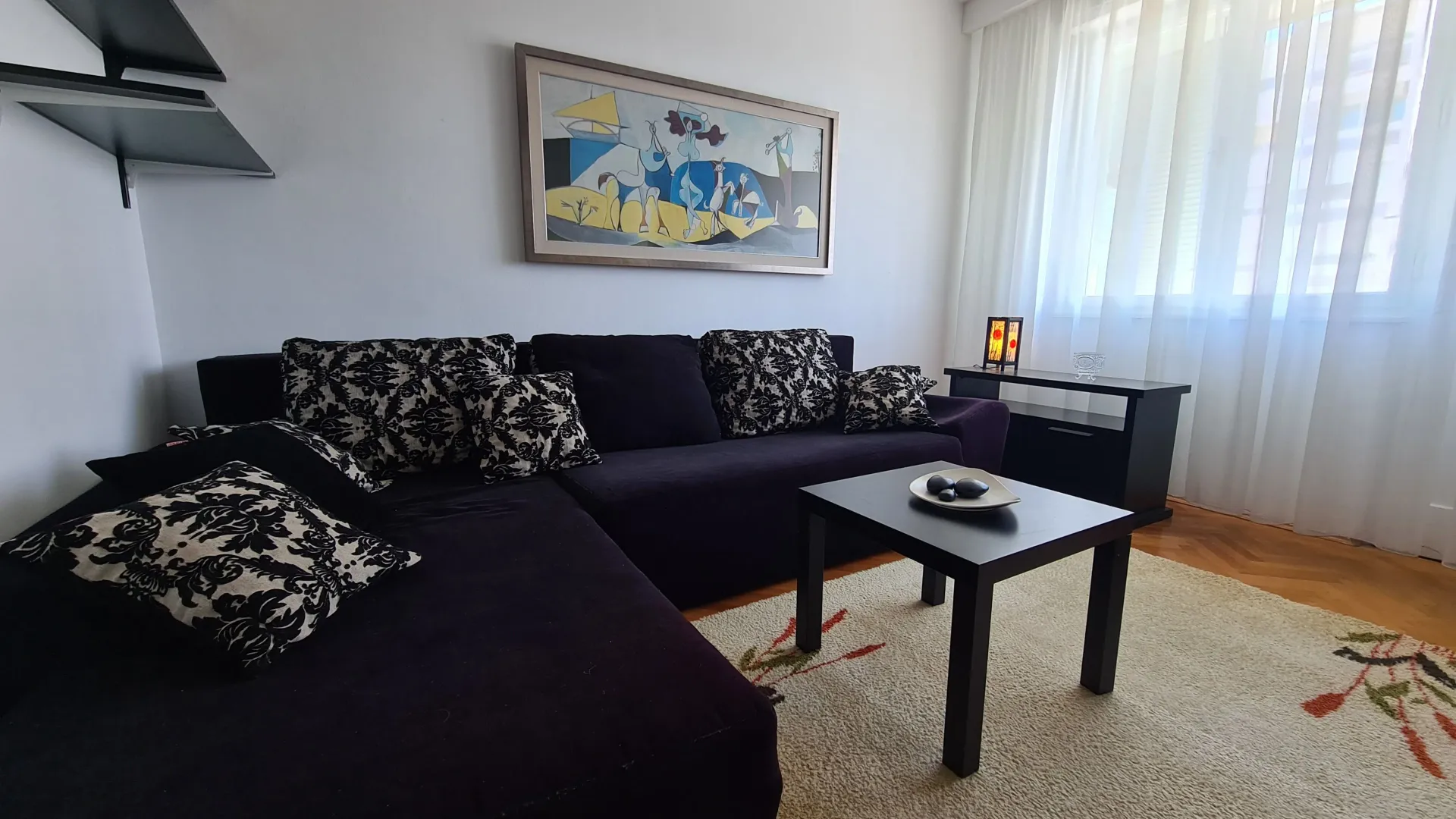 Izdavanje, dvosoban stan, 65m², Stara Varoš, Podgorica