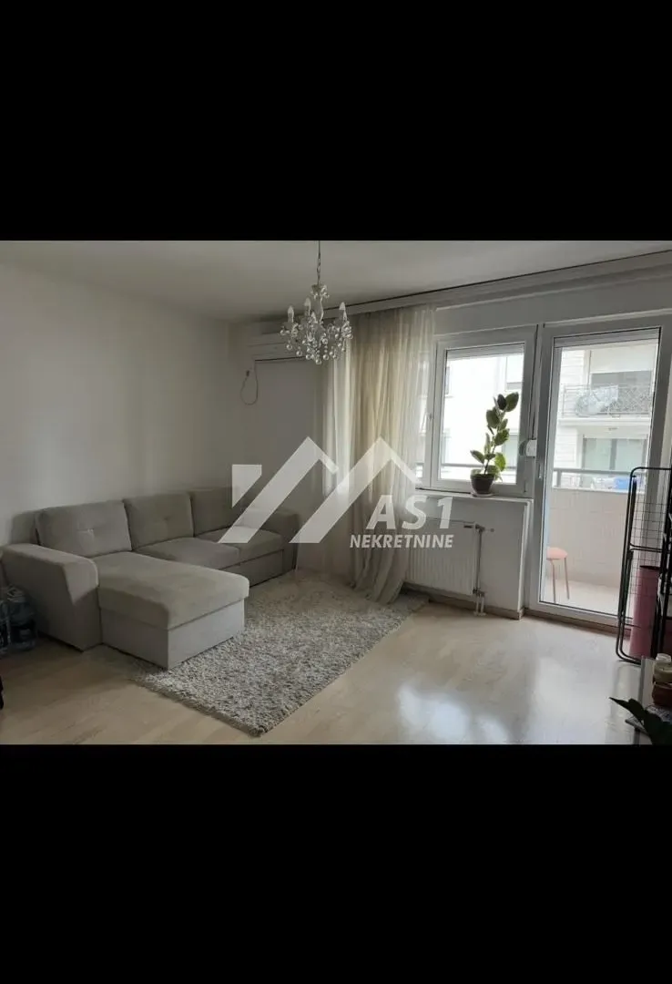 Izdavanje, jednosoban stan, 46m², Rotkvarija, Novi Sad Sve Podlokacije