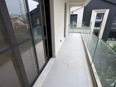 Izdavanje, dvosoban stan, 100m², Tološi, Podgorica - image 8