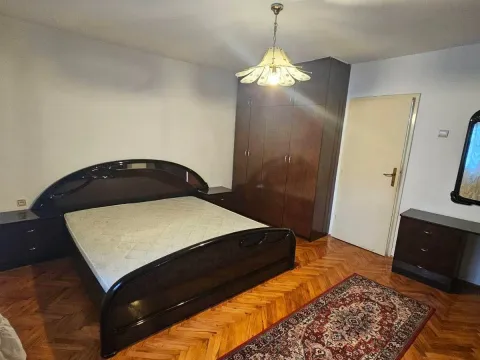 Izdavanje, jednosoban stan, 90m², Masline, Podgorica - image 12