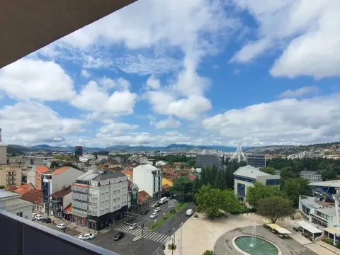 Rent, three bedroom apartment, 270m², Gorica C, Podgorica - image 2