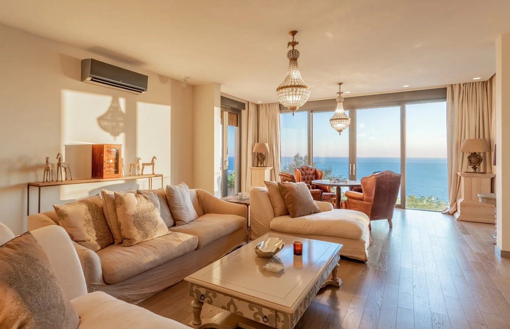Sale, house, 550m², Reževići, Budva