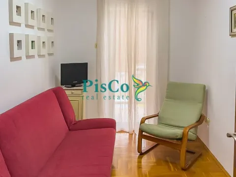 Izdavanje, dvosoban stan, 75m², Stari Aerodrom, Podgorica - image 10