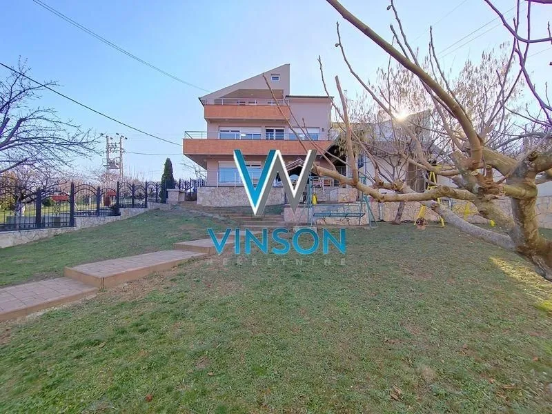 Prodaja, kuća, 631m², Petrovaradin, Novi Sad