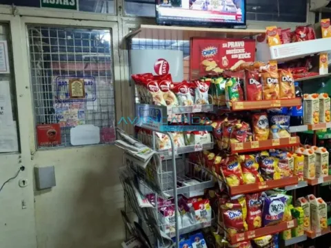 Sale, office space, 20m², Medaković Sve Podlokacije, Beograd - image 2