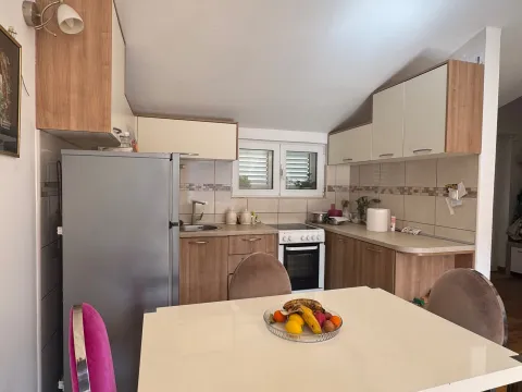 Prodaja, dvosoban stan, 62m², Dobrota, Kotor - image 4