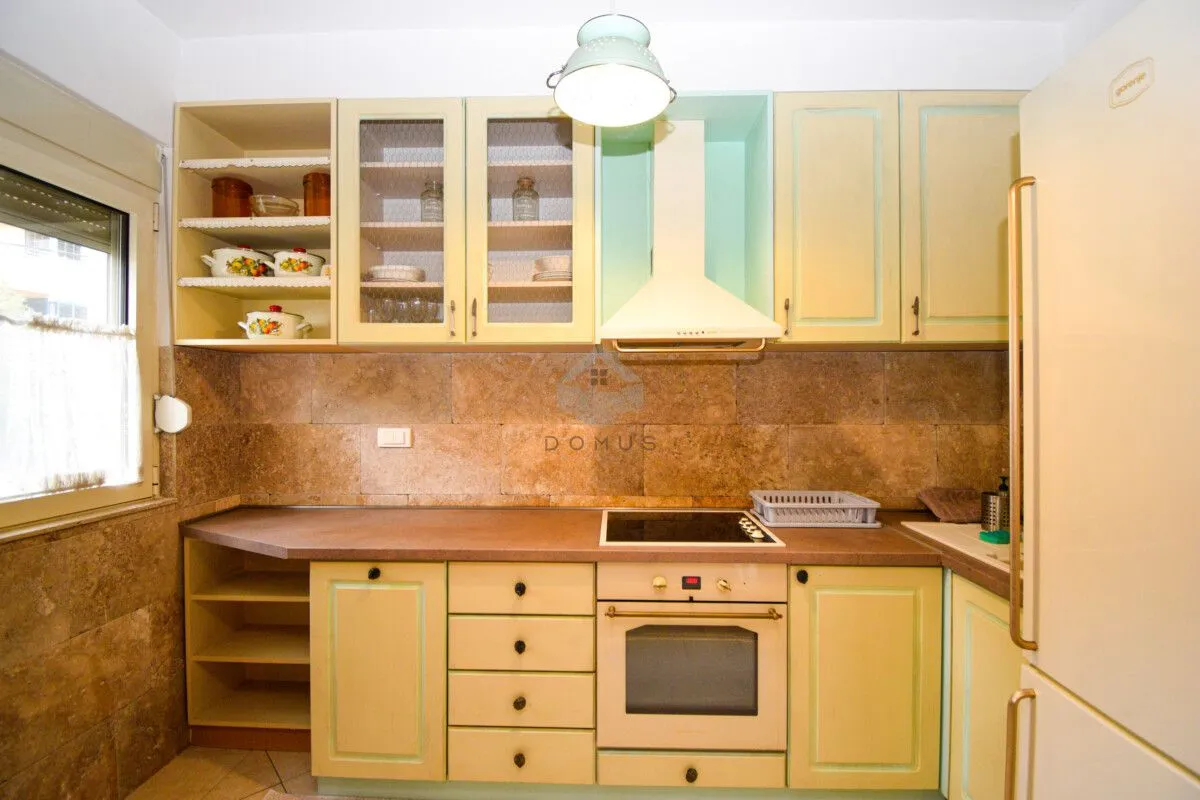 Rent, two bedroom apartment, 100m², Gorica C, Podgorica