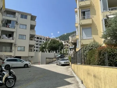 Sale, two bedroom apartment, 77m², Budva, Crna Gora - image 45