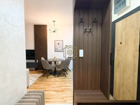 Prodaja, jednosoban stan, 37m², Tološi, Podgorica - image 11