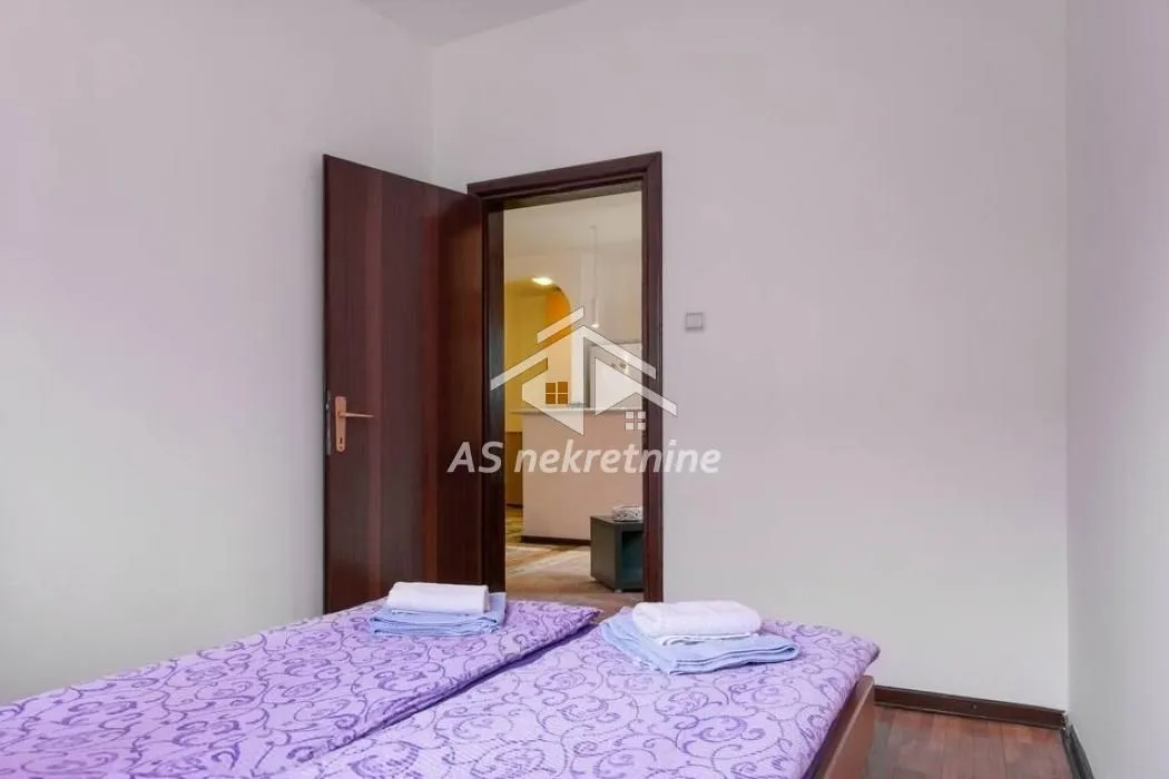 Rent, apartment, 46m², Đeram Pijaca, Beograd