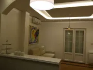 Izdavanje, kuća, 320m², Gornja Gorica, Podgorica - image 21