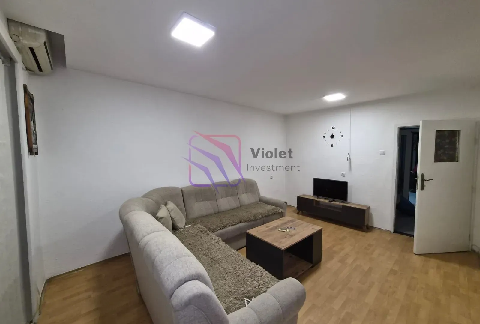 Izdavanje, dvosoban stan, 60m², Tološi, Podgorica