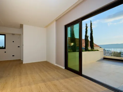 Prodaja, dvosoban stan, 81m², Porto Montenegro, Tivat - image 21