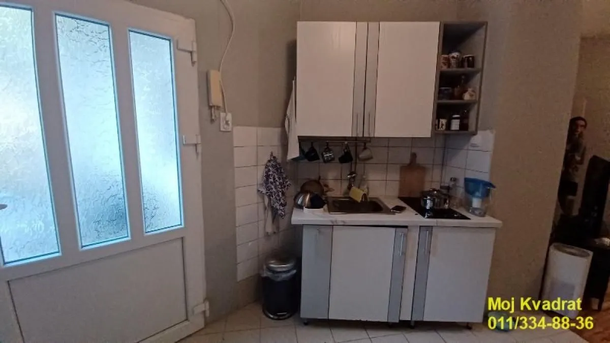 Izdavanje, jednosoban stan, 40m², Centar Sve Podlokacije, Beograd