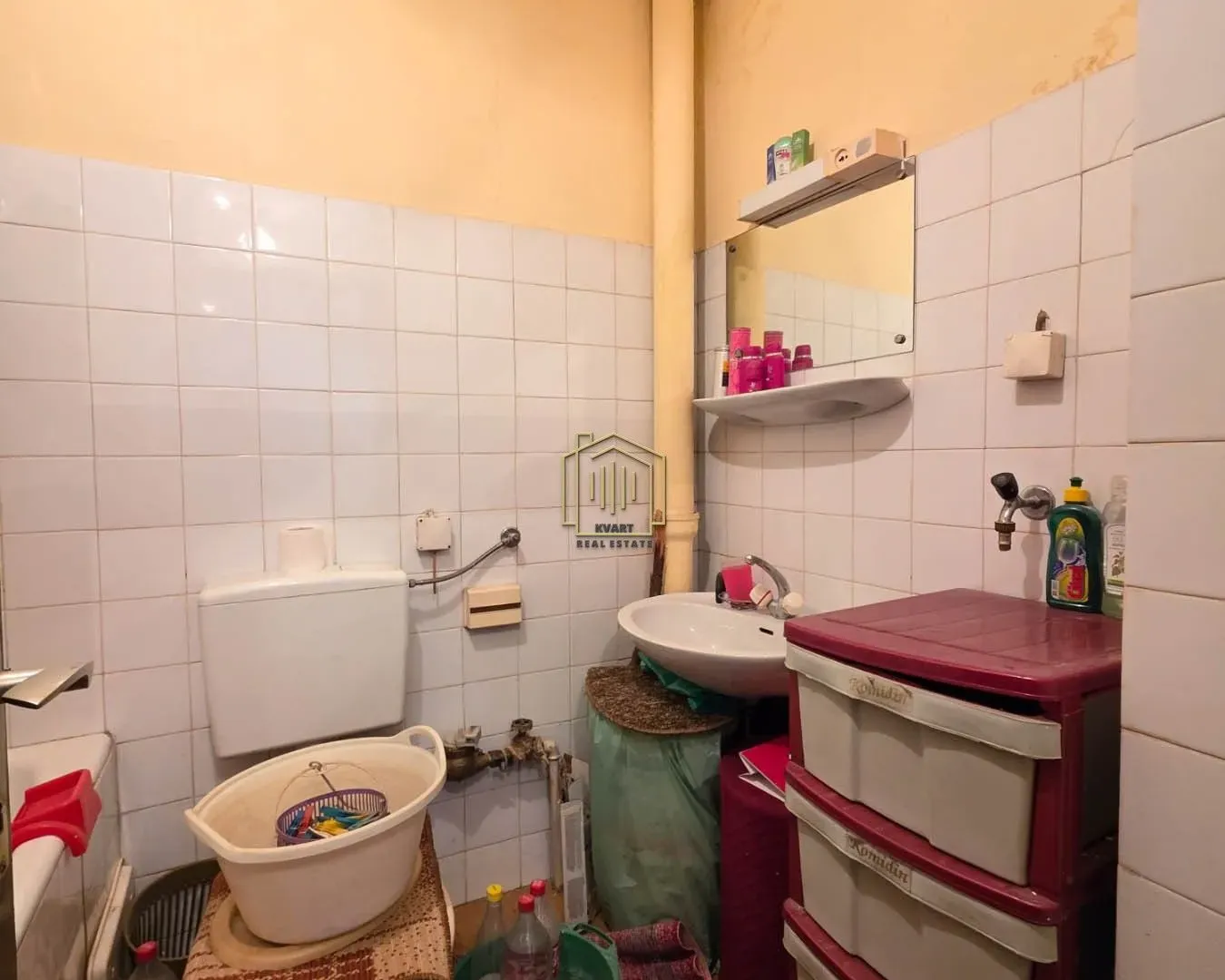 Prodaja, jednosoban stan, 34m², Cetinje, Crna Gora