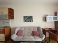 Izdavanje, garsonjera, 30m², City Kvart, Podgorica - image 1